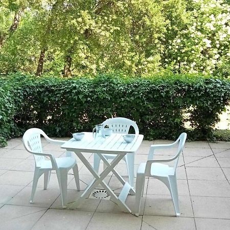 Charmant Studio Avec Terrasse Et Parking, Proche Plage Et Port - Fr-1-551-25 拉罗歇尔 外观 照片