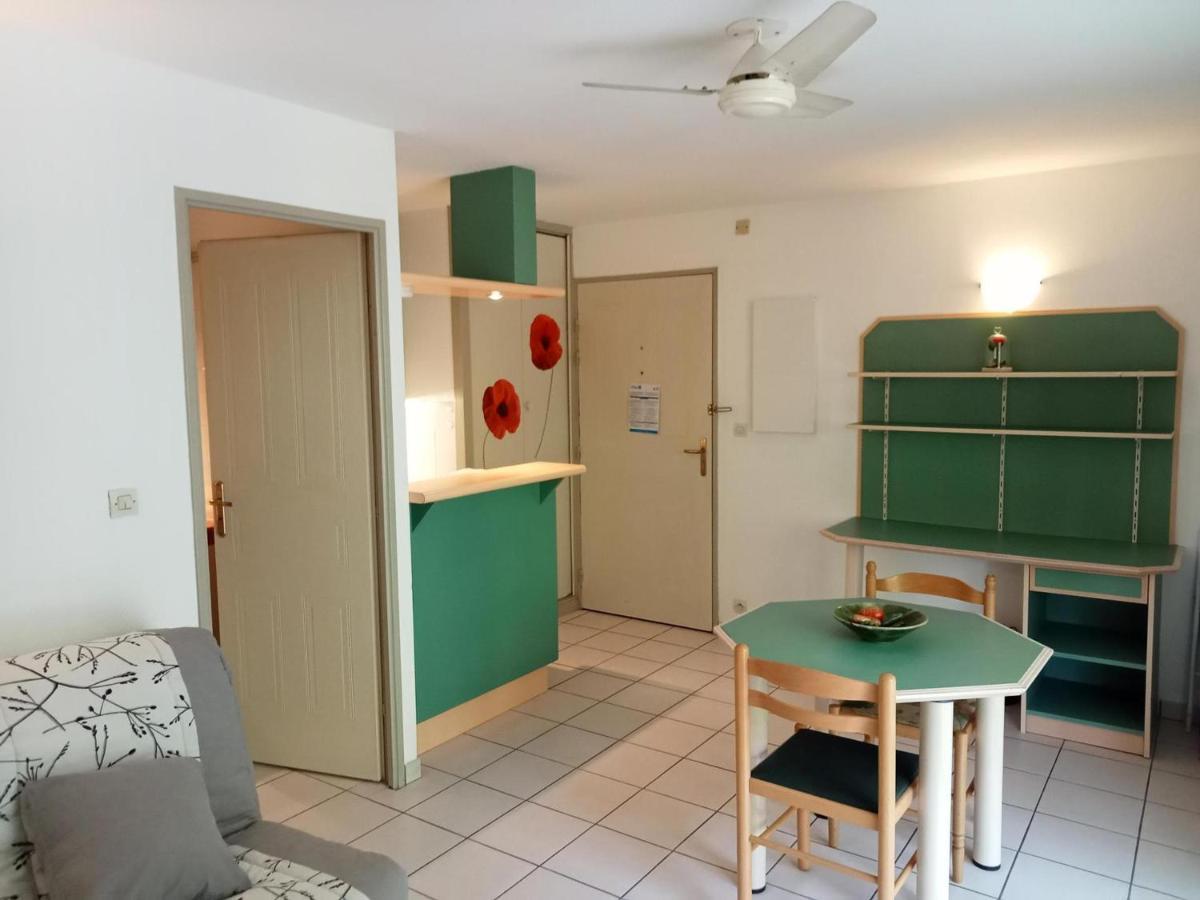 Charmant Studio Avec Terrasse Et Parking, Proche Plage Et Port - Fr-1-551-25 拉罗歇尔 外观 照片